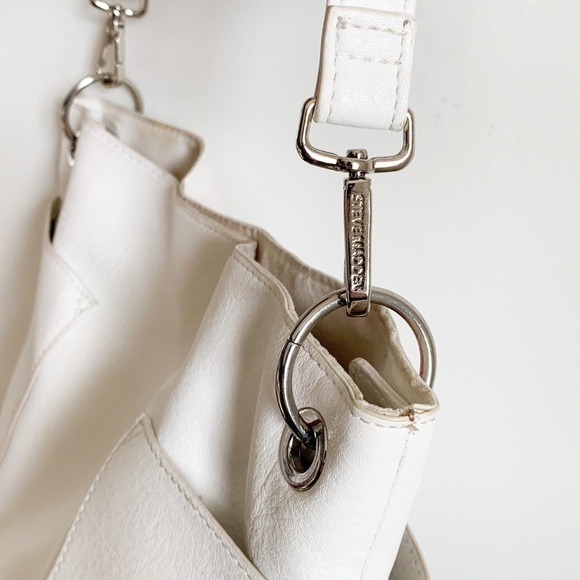 Steve Madden BKOLTT HOBO BAG White Vegan Leather Crossbody Bag - Picture 6 of 16